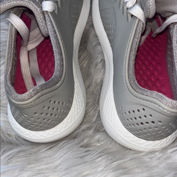 Crocs LiteRide Gray 360 Pacer Sneakers Athletic Lace Up Women’s Size 7 - Picture 5 of 8